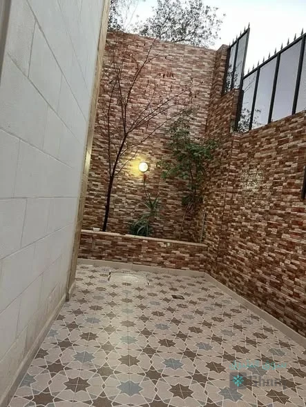 منزل دوبلكس شبه فيلا للبيع