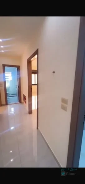 شقة للبيع — 3