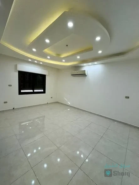شقة للايجار — 3