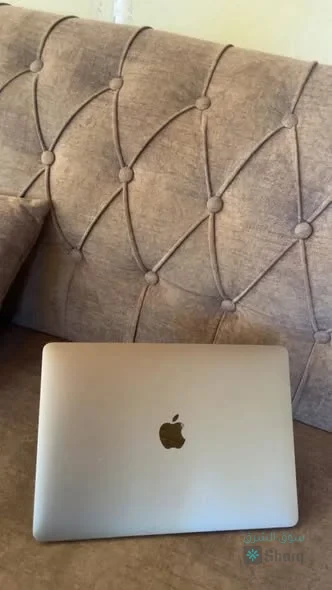 Apple MacBook Pro M2