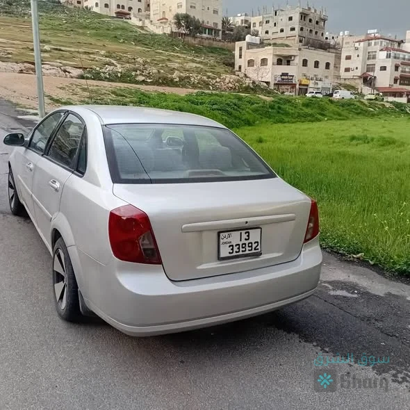 سيارة للبيع