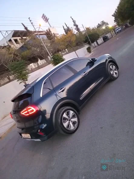 سيارة للبيع — 3