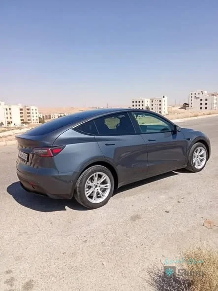 Tesla Model Y – موديل 2022