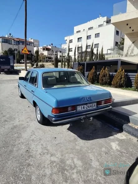 مرسيدس 200 لف موديل 1982