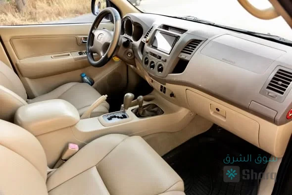 تويوتا فورتشنر Toyota موديل 2007 — 4