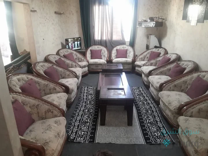 طقم كنب للبيع