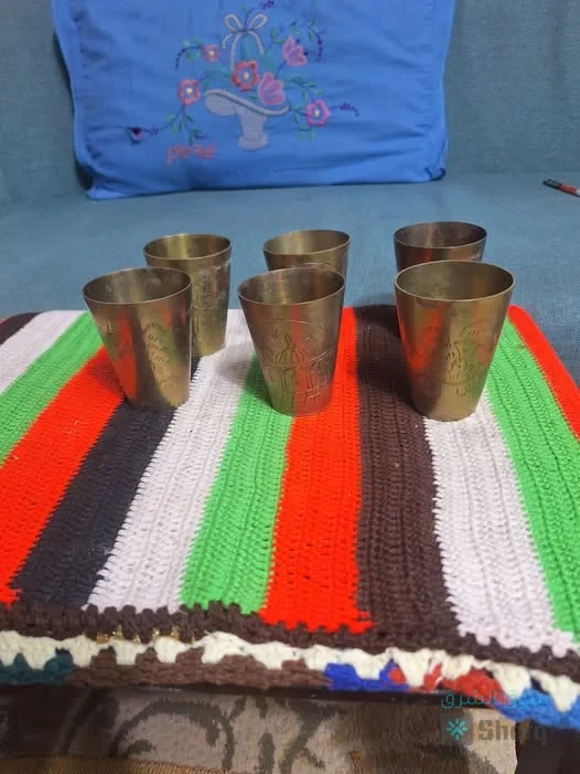 طقم ٦ كاسات نحاس