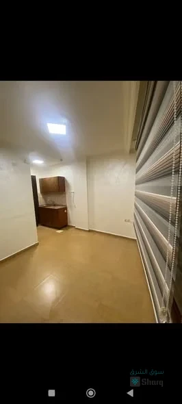 استديو للبيع