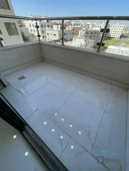 شقة للبيع — 4