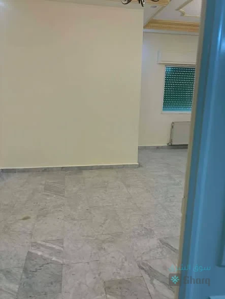شقة للبيع — 5