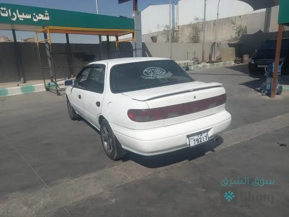 سيارة للبيع